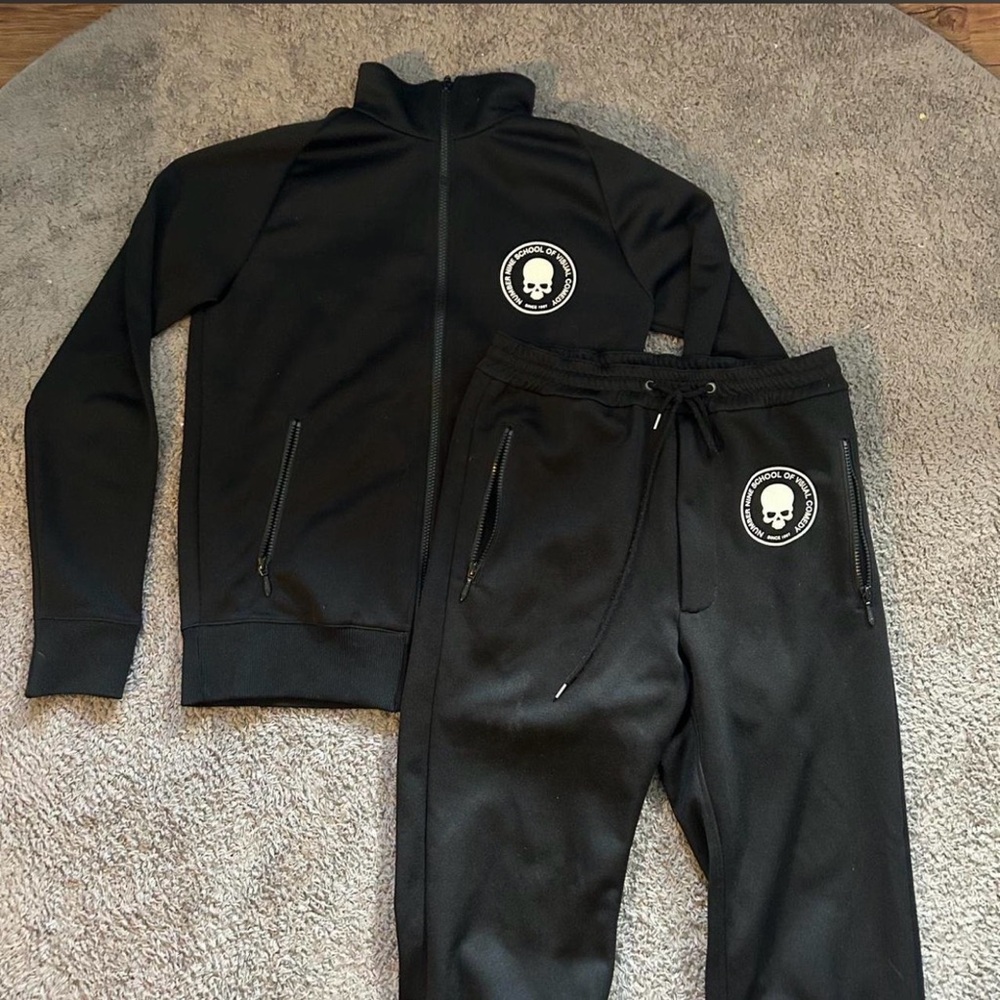 Number nine skull track pants